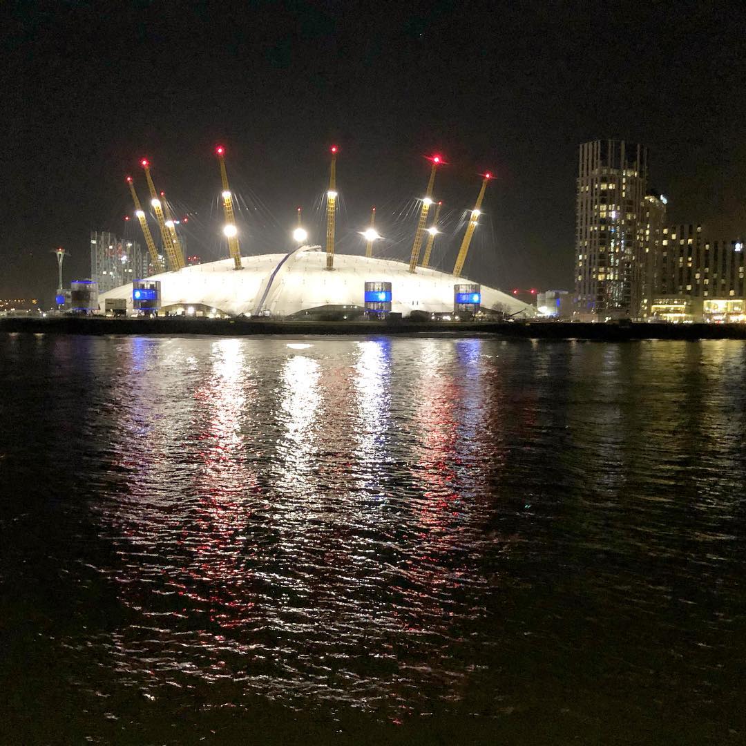 Reflections of the O2