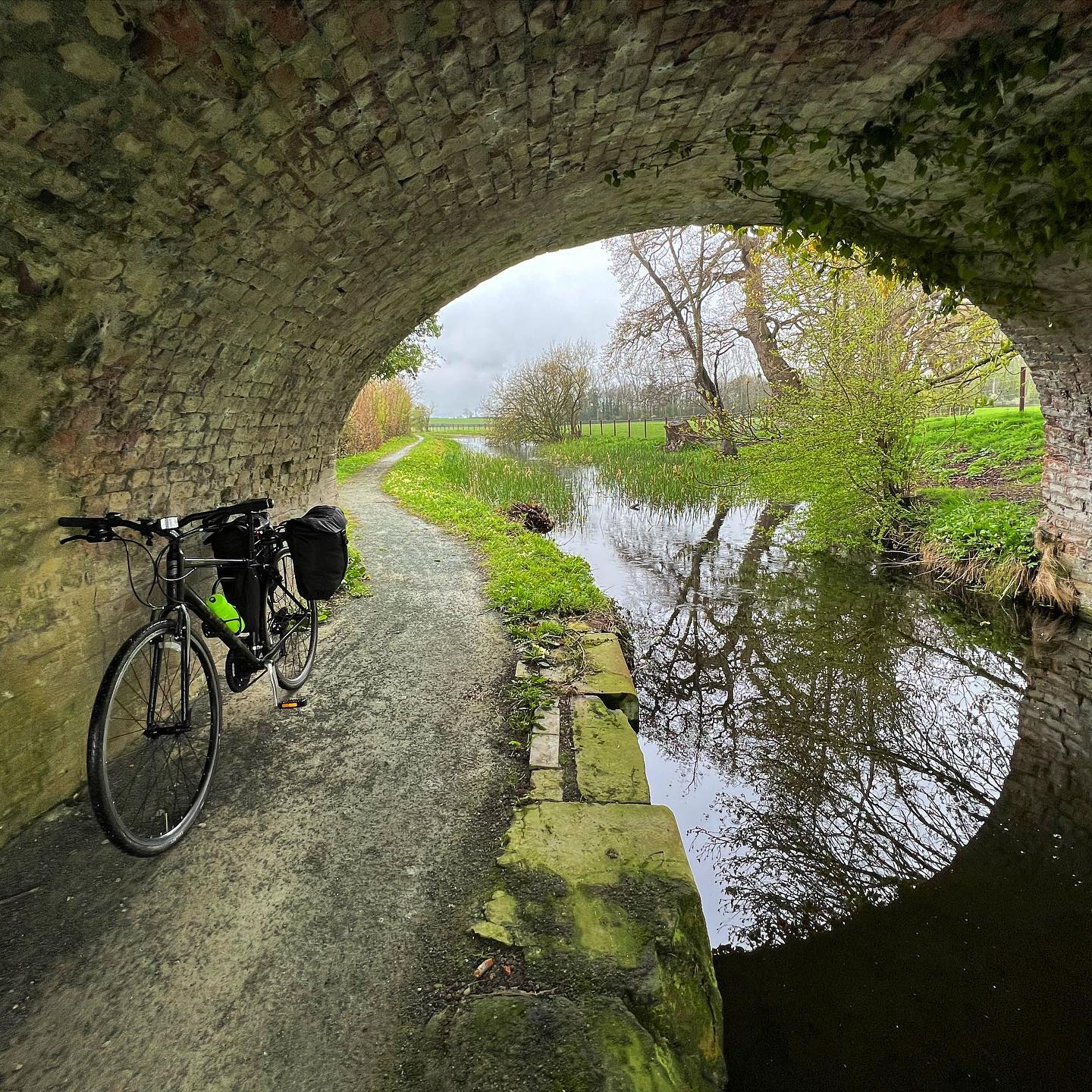 Riding the towpath