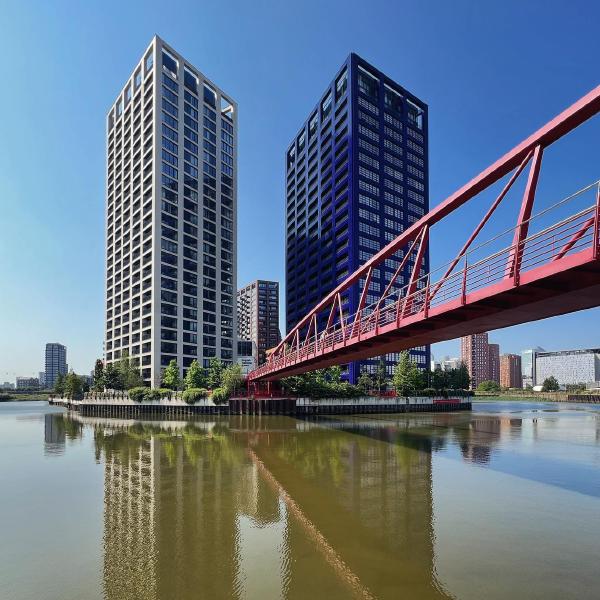 Bridge to London City Island