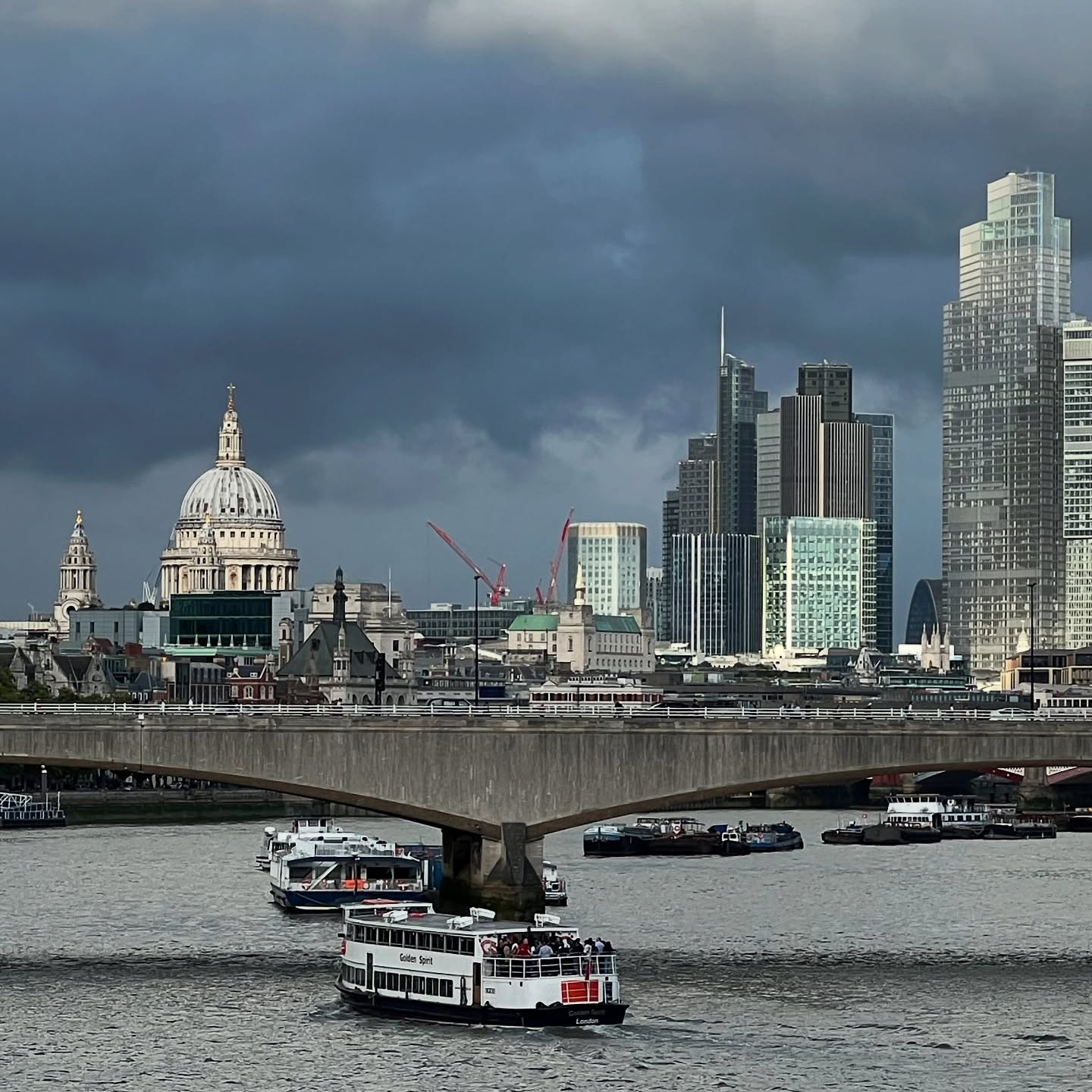 City Contrasts