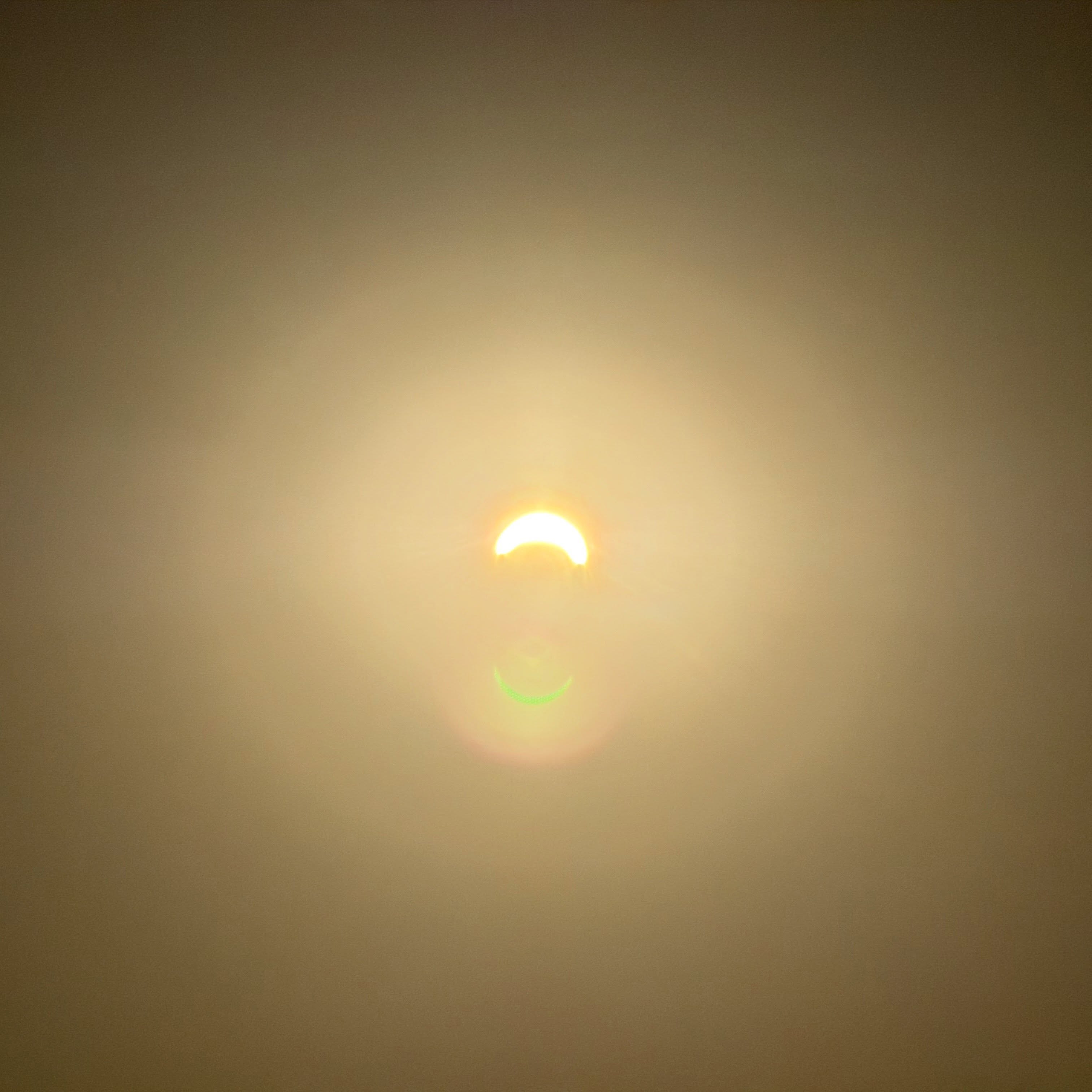 Eclipse glare